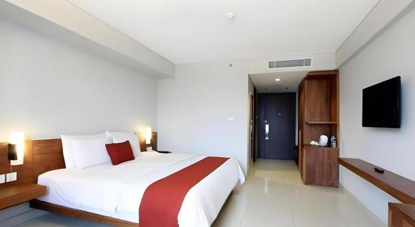 Mitra Bandung Hotel Extérieur photo