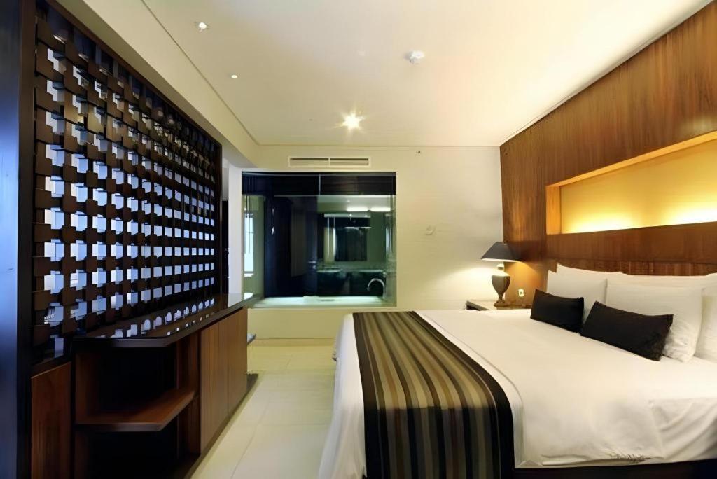 Mitra Bandung Hotel Extérieur photo